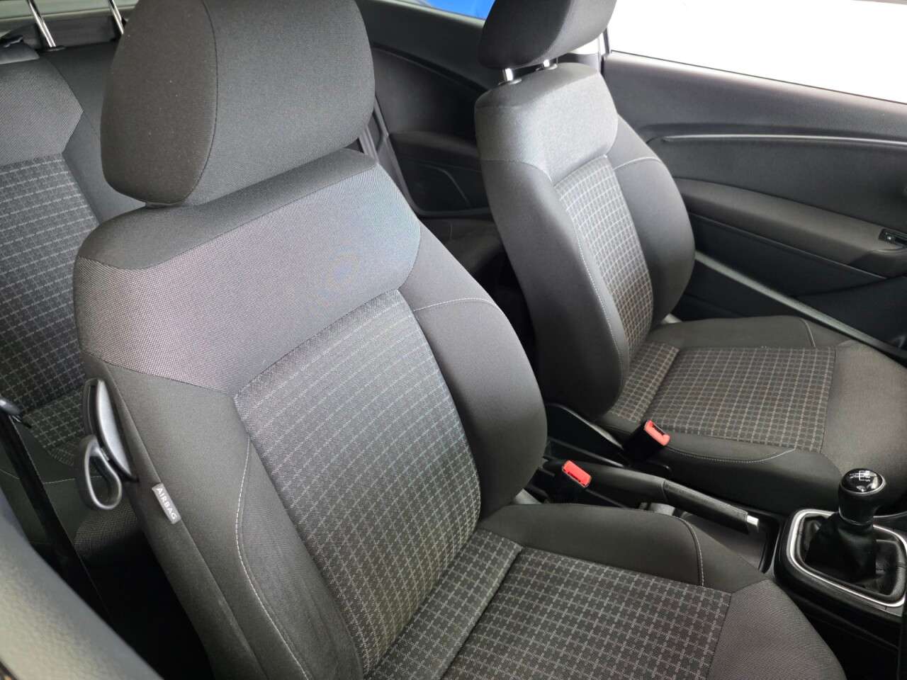 2015 VOLKSWAGEN POLO 2015 VOLKSWAGEN POLO
