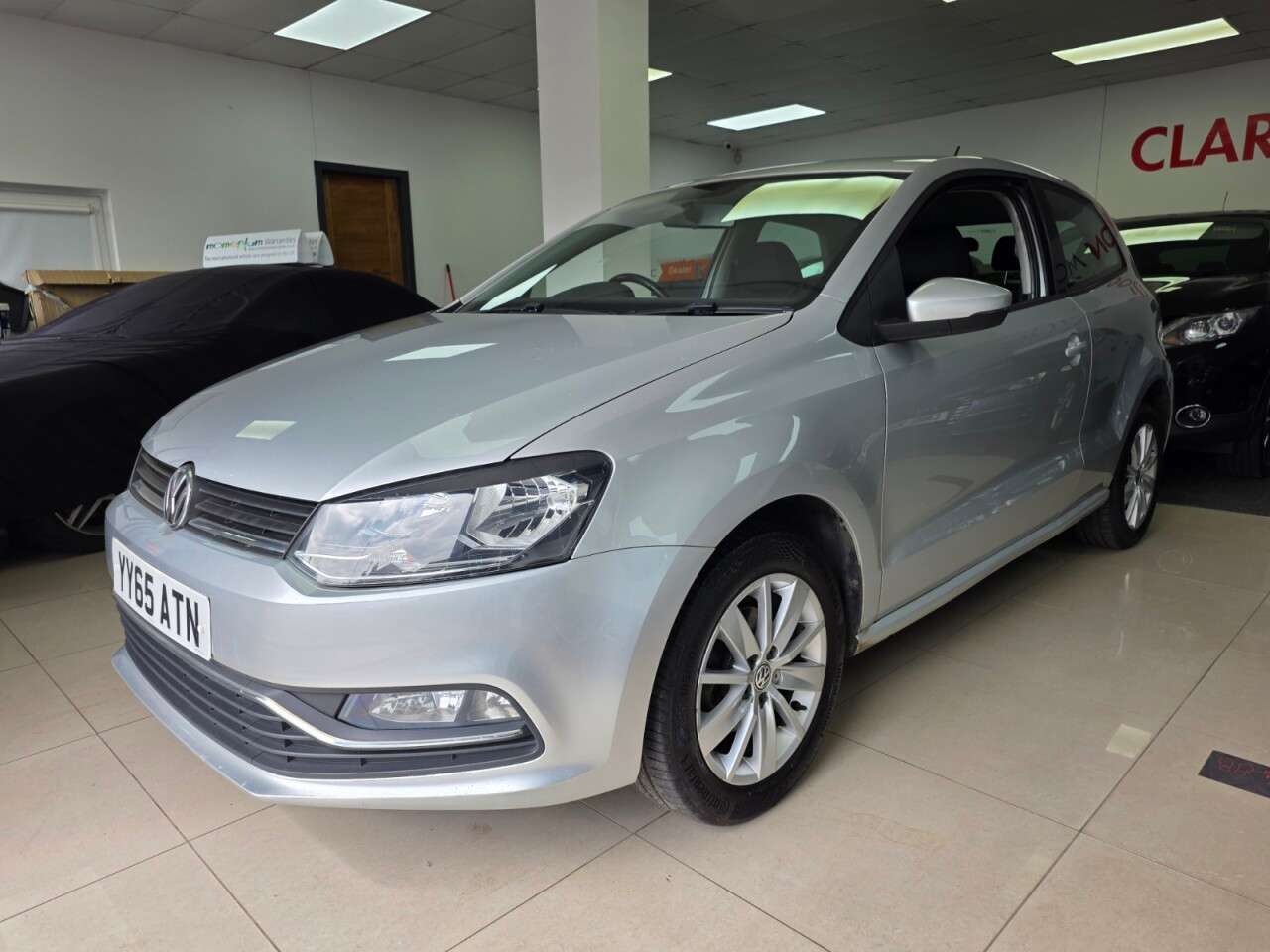 A 2015 VOLKSWAGEN POLO 1.2 TSI BlueMotion Tech SE Hatchback 3dr Petrol Manual Euro 6+SERVICE HISTO A 2015 VOLKSWAGEN POLO 1.2 TSI BlueMotion Tech SE Hatchback 3dr Petrol Manual Euro 6+SERVICE HISTO
