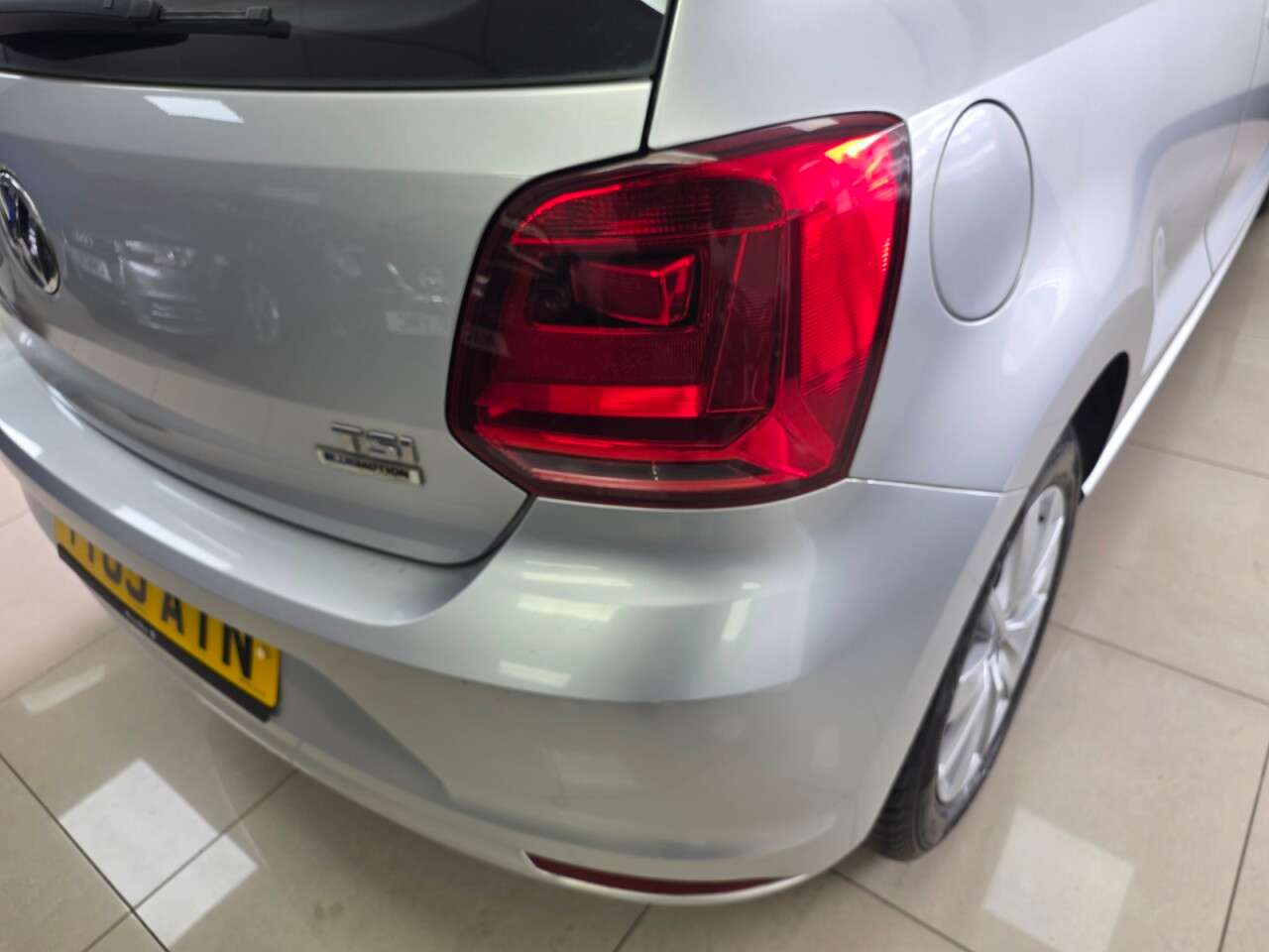 2015 VOLKSWAGEN POLO 2015 VOLKSWAGEN POLO