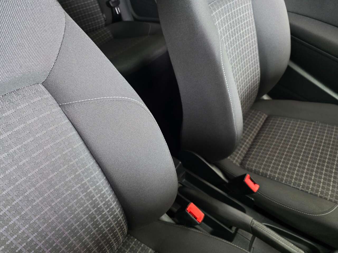 2015 VOLKSWAGEN POLO 2015 VOLKSWAGEN POLO