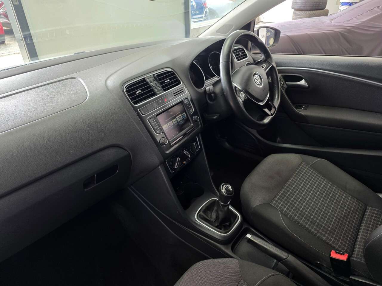 2015 VOLKSWAGEN POLO 2015 VOLKSWAGEN POLO