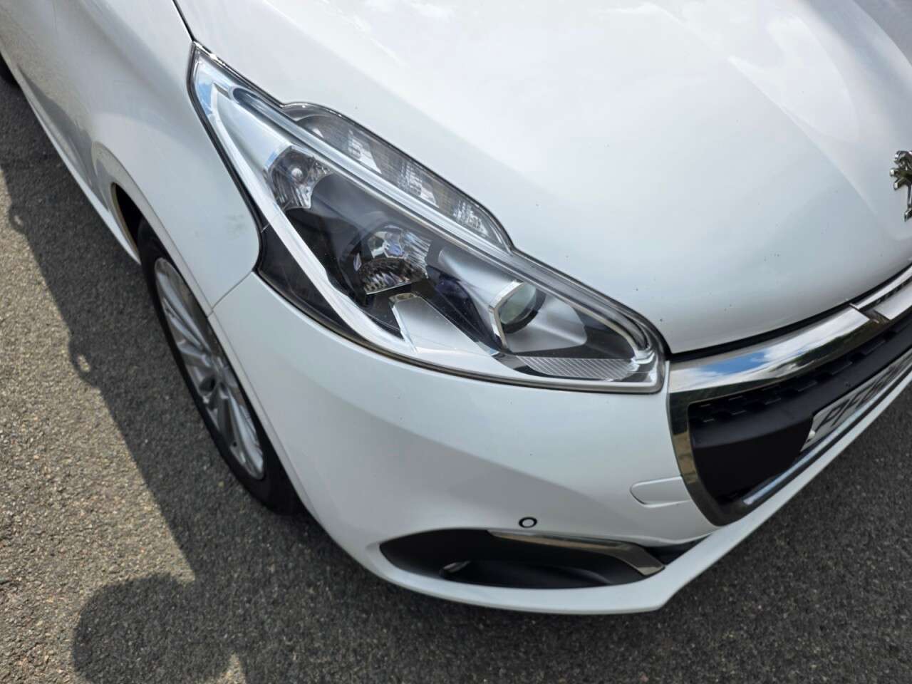 2016 PEUGEOT 208 2016 PEUGEOT 208