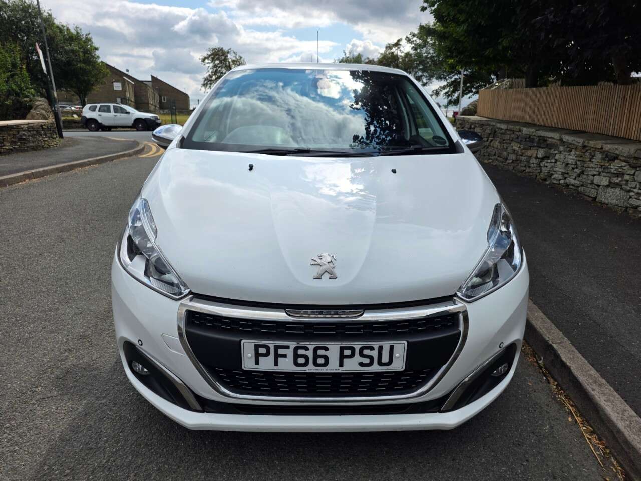2016 PEUGEOT 208 2016 PEUGEOT 208