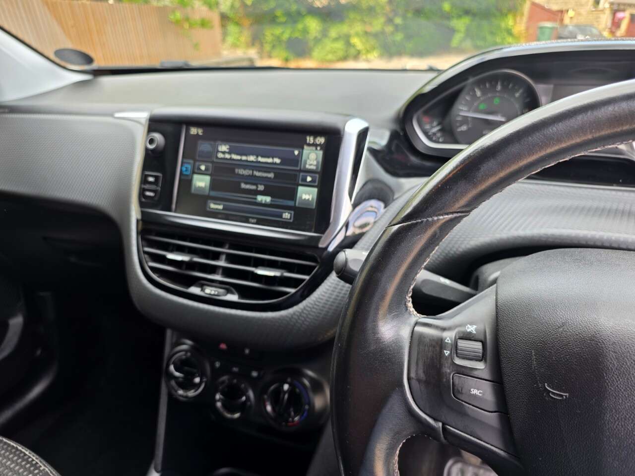 2016 PEUGEOT 208 2016 PEUGEOT 208