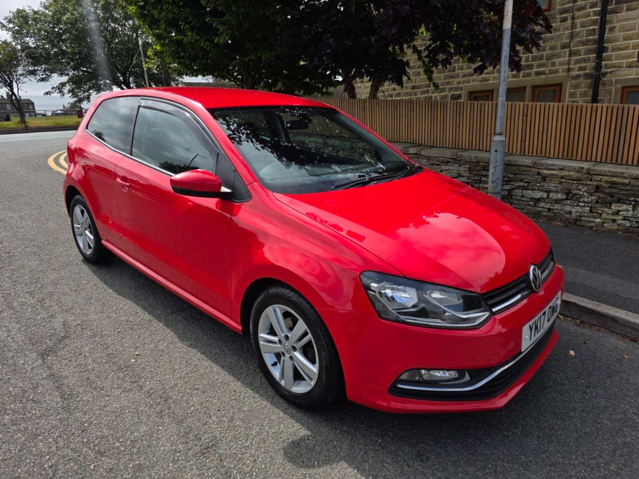 A 2017 VOLKSWAGEN POLO 1.2 TSI BlueMotion Tech Match Edition Hatchback 3dr Petrol Manual Euro 6+SE A 2017 VOLKSWAGEN POLO 1.2 TSI BlueMotion Tech Match Edition Hatchback 3dr Petrol Manual Euro 6+SE