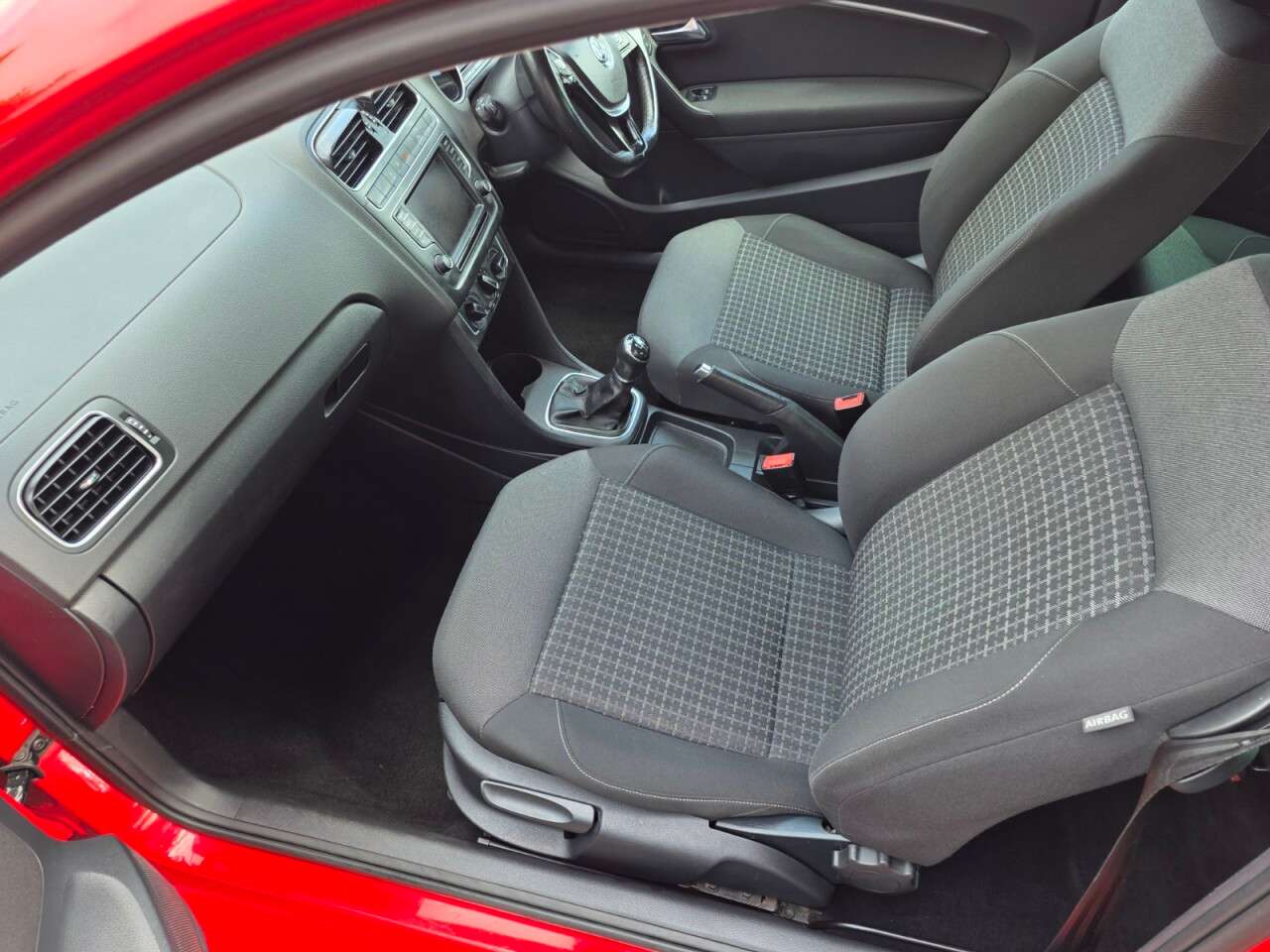 2017 VOLKSWAGEN POLO 2017 VOLKSWAGEN POLO
