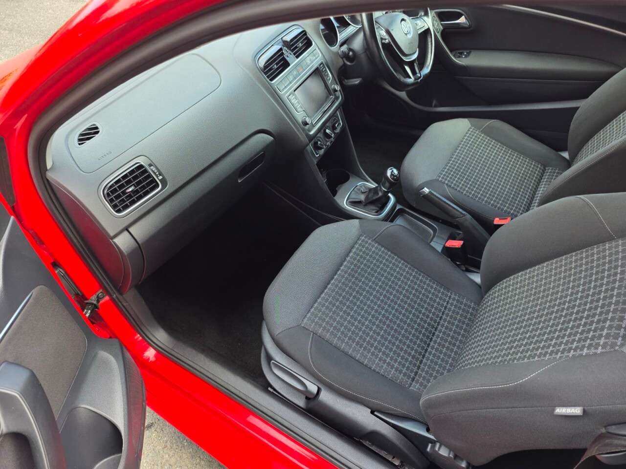 2017 VOLKSWAGEN POLO 2017 VOLKSWAGEN POLO