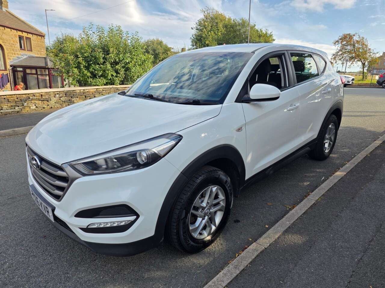 A 2016 HYUNDAI TUCSON 1.6 GDi Blue Drive S SUV 5dr Petrol Manual Euro 6 (s/s)LAST OWNER SINCE 201 A 2016 HYUNDAI TUCSON 1.6 GDi Blue Drive S SUV 5dr Petrol Manual Euro 6 (s/s)LAST OWNER SINCE 201