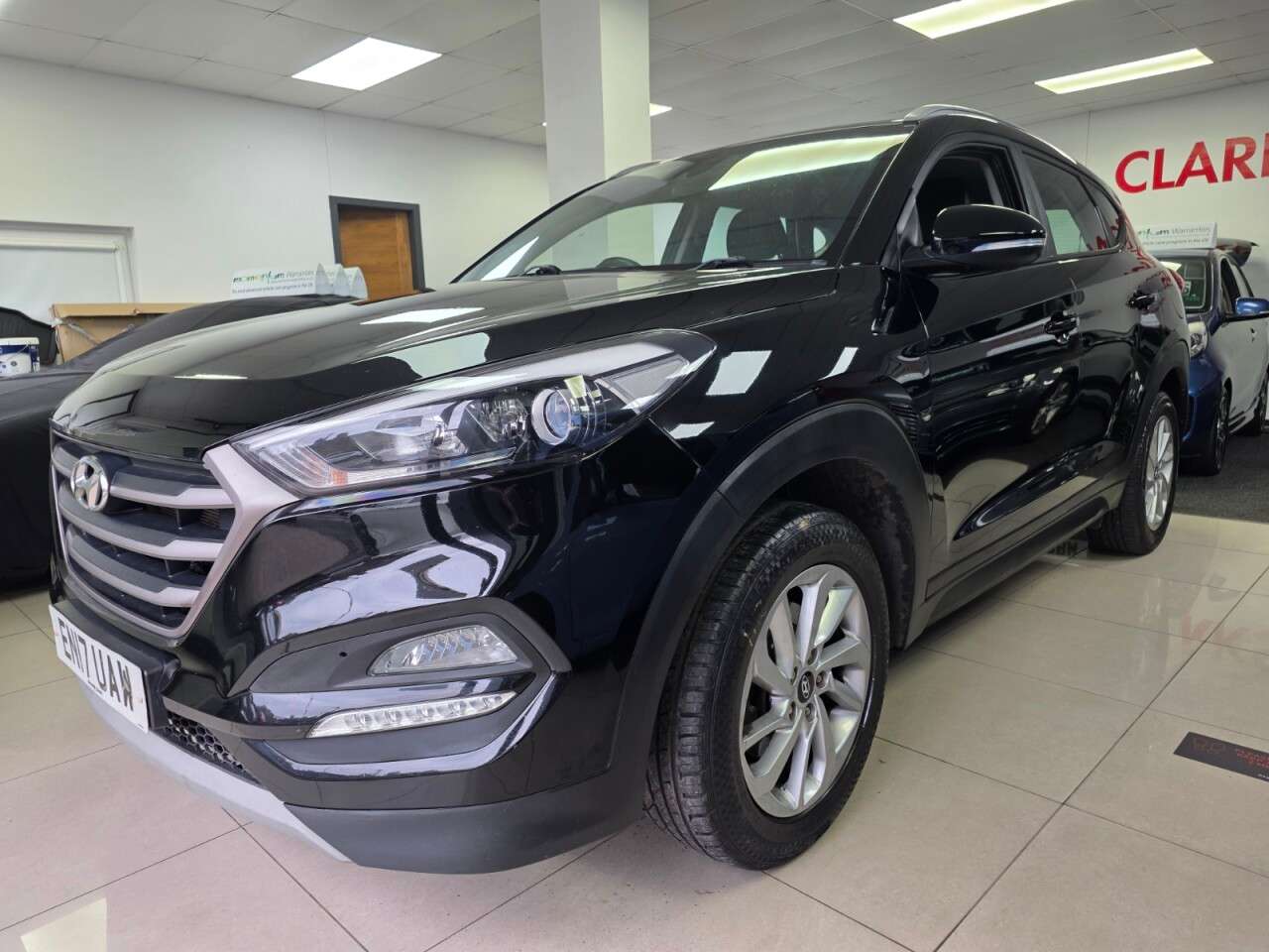 A 2017 HYUNDAI TUCSON 1.7 CRDi Blue Drive SE Nav SUV 5dr Diesel Manual Euro 6+SERVICE HISTORY+SAT A 2017 HYUNDAI TUCSON 1.7 CRDi Blue Drive SE Nav SUV 5dr Diesel Manual Euro 6+SERVICE HISTORY+SAT