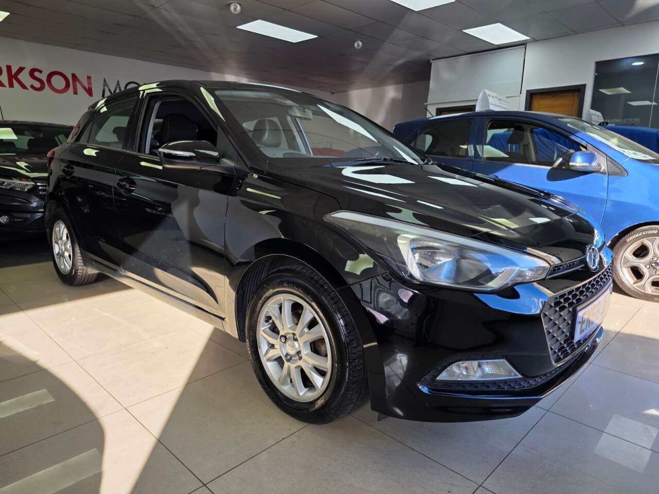 A 2017 HYUNDAI I20 1.2 SE Hatchback 5dr Petrol Manual Euro 6+SERVICE HISTORY+LOW INSURANCE+LOW A 2017 HYUNDAI I20 1.2 SE Hatchback 5dr Petrol Manual Euro 6+SERVICE HISTORY+LOW INSURANCE+LOW