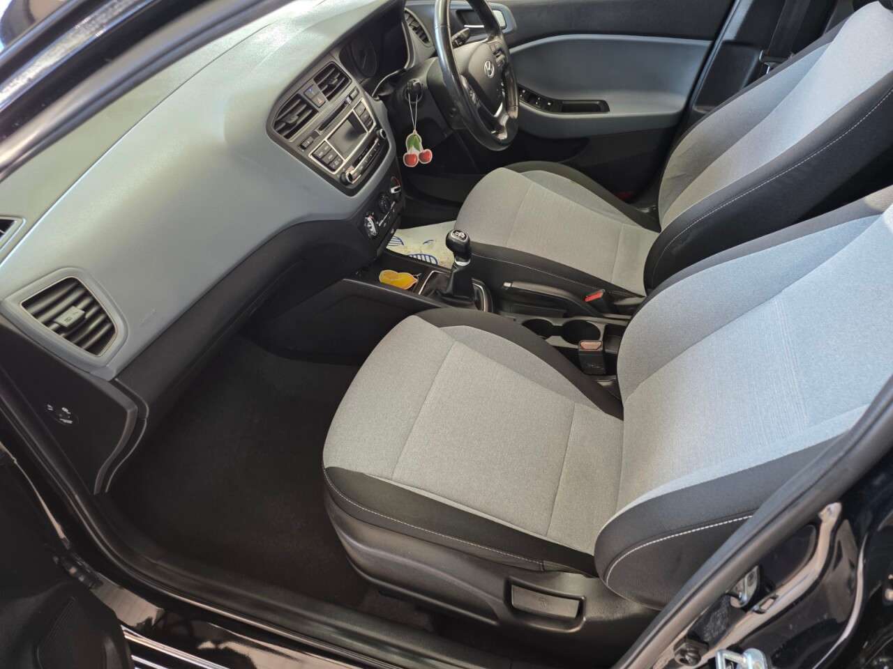 2017 HYUNDAI I20 2017 HYUNDAI I20