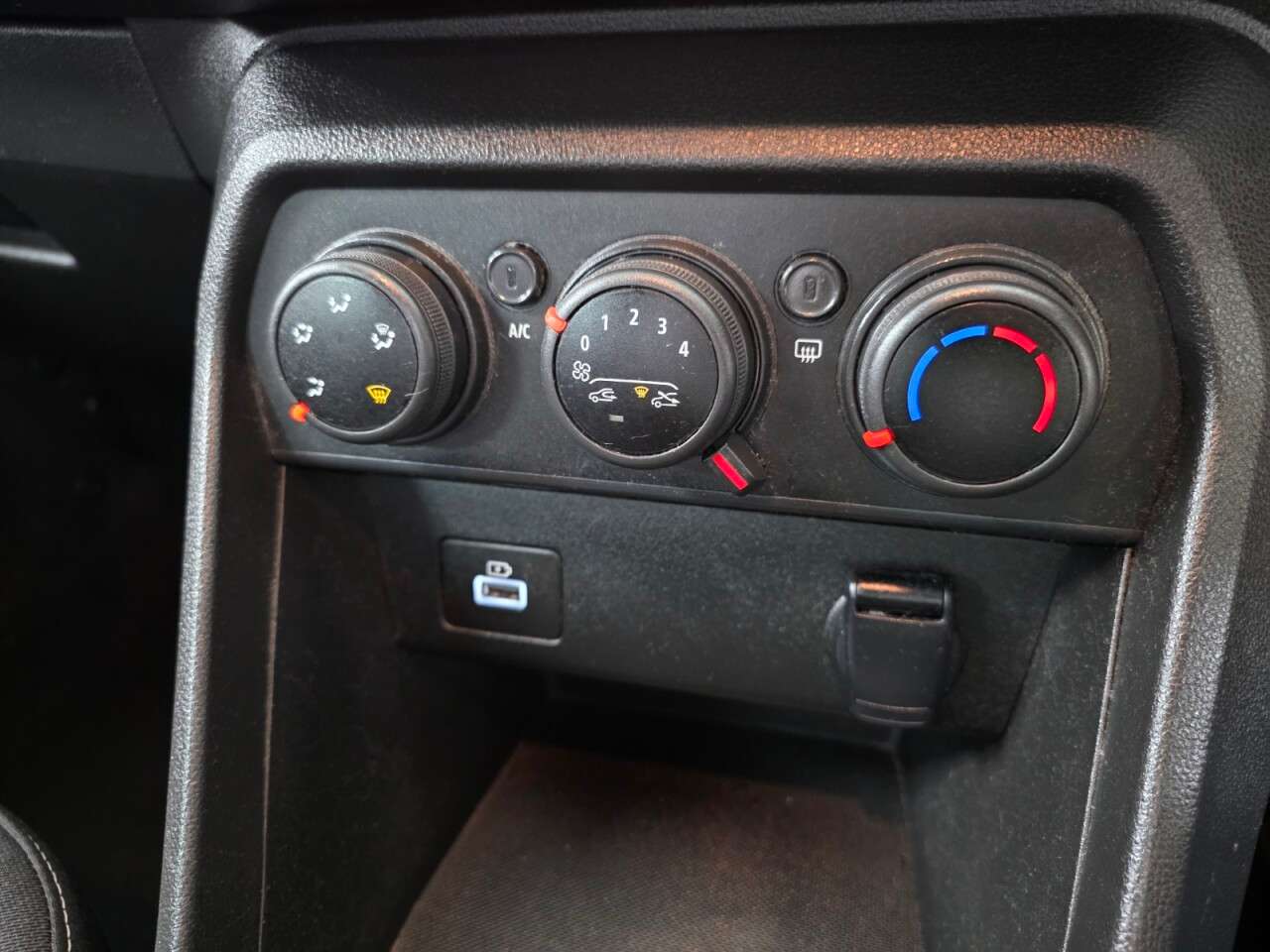 2022 DACIA SANDERO 2022 DACIA SANDERO