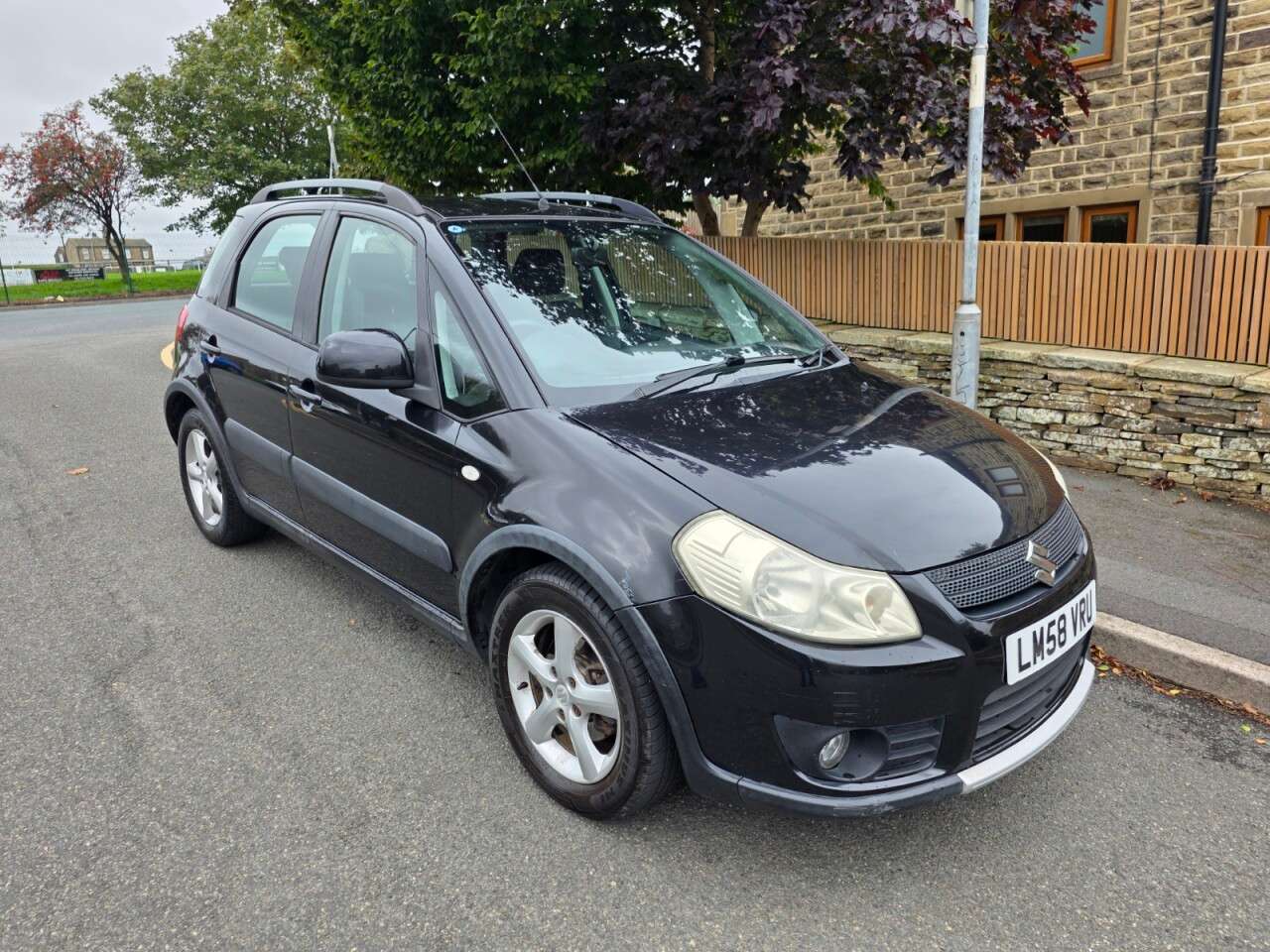 A 2008 SUZUKI SX4 1.6 16V GLX SUV 5dr Petrol Manual+SERVICE HISTORY+MOT OCTOBER 2027+PART EXC A 2008 SUZUKI SX4 1.6 16V GLX SUV 5dr Petrol Manual+SERVICE HISTORY+MOT OCTOBER 2027+PART EXC
