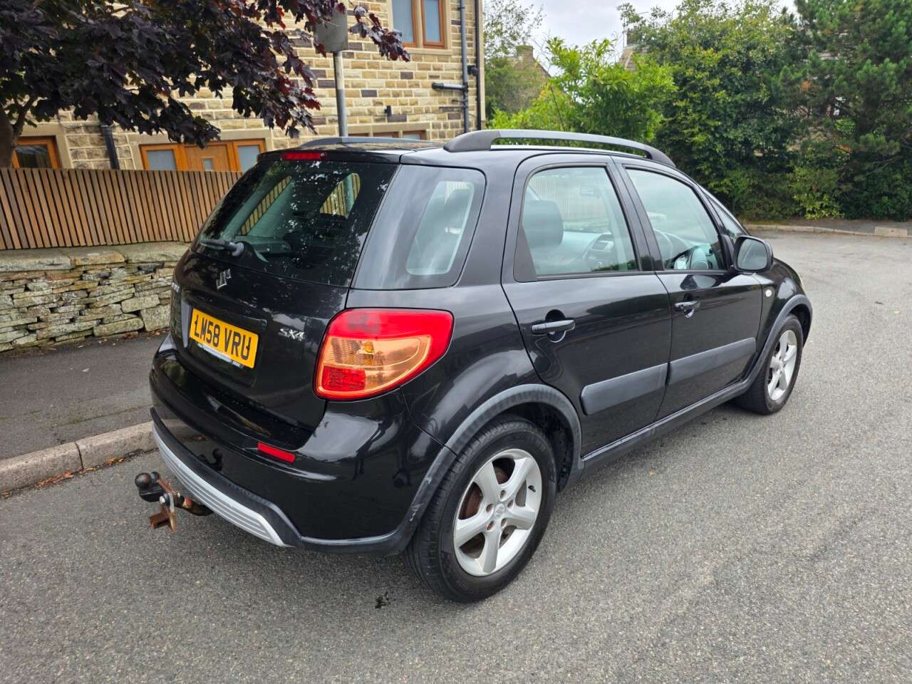 A 2008 SUZUKI SX4 1.6 16V GLX SUV 5dr Petrol Manual+SERVICE HISTORY+MOT OCTOBER 2027+PART EXC A 2008 SUZUKI SX4 1.6 16V GLX SUV 5dr Petrol Manual+SERVICE HISTORY+MOT OCTOBER 2027+PART EXC