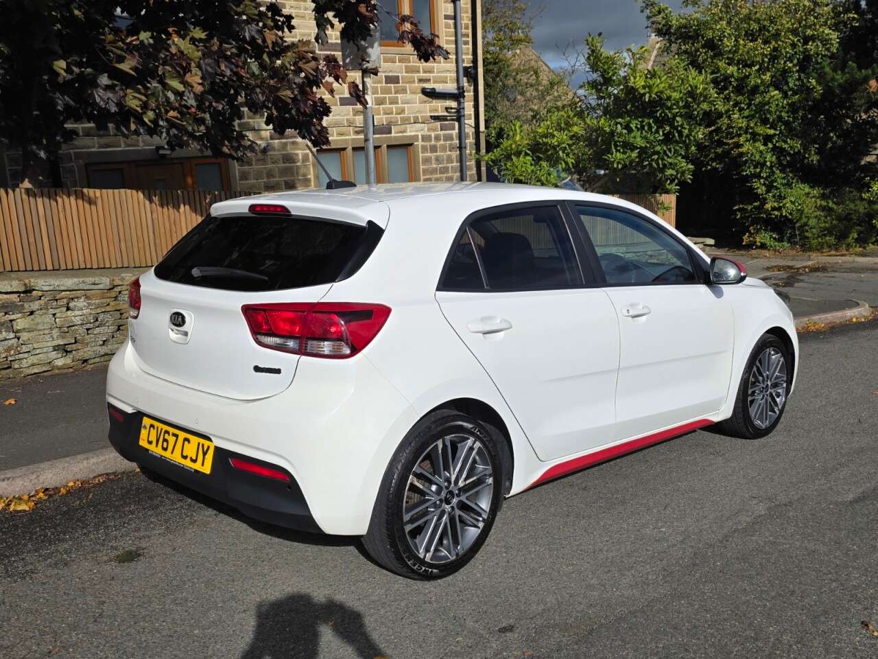 A 2017 KIA RIO 1.25 Pulse Hatchback 5dr Petrol Manual Euro 6 (s/s)JUST BEEN SERVOCED+MOT A A 2017 KIA RIO 1.25 Pulse Hatchback 5dr Petrol Manual Euro 6 (s/s)JUST BEEN SERVOCED+MOT A