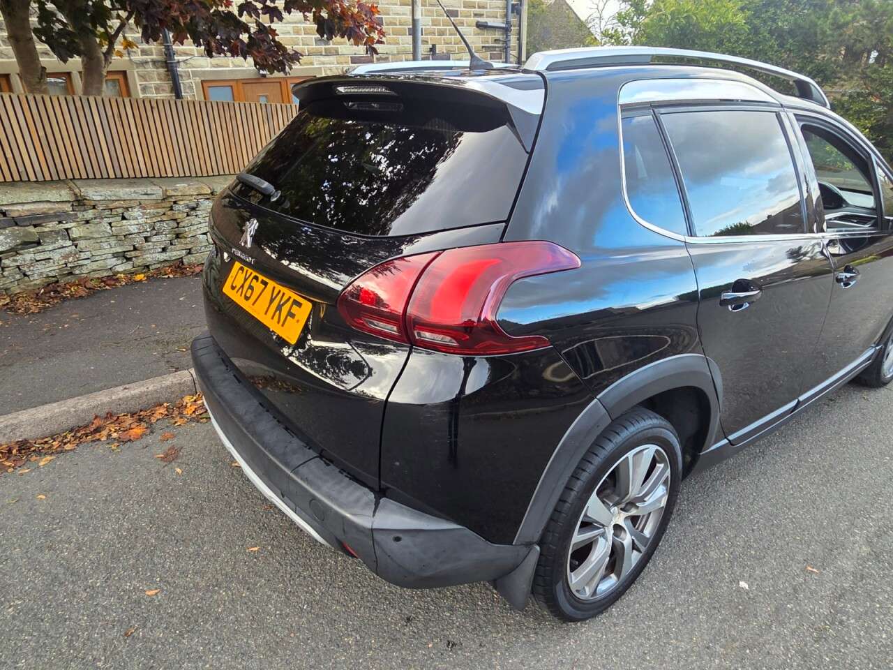 2017 PEUGEOT 2008 2017 PEUGEOT 2008