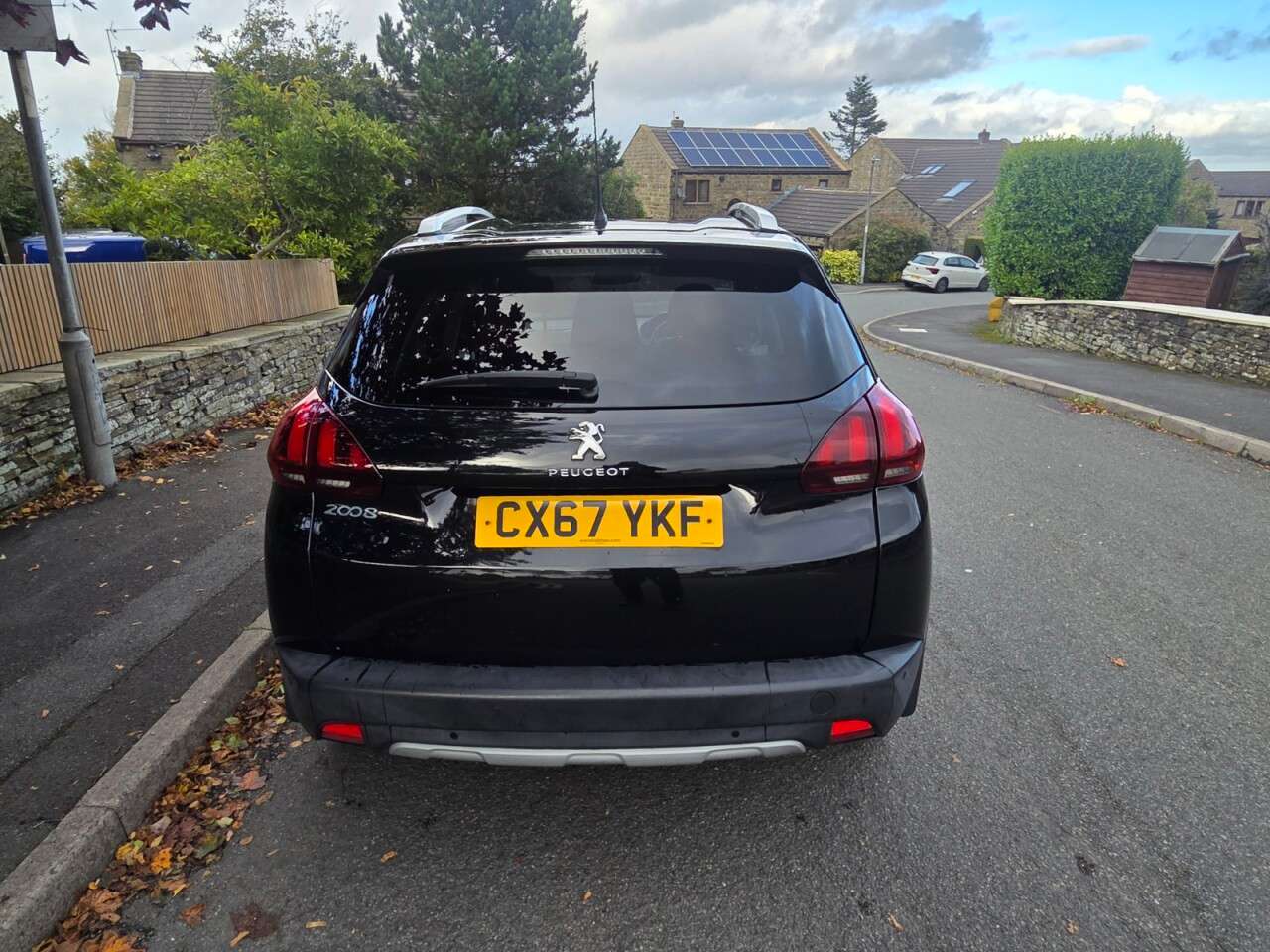 2017 PEUGEOT 2008 2017 PEUGEOT 2008