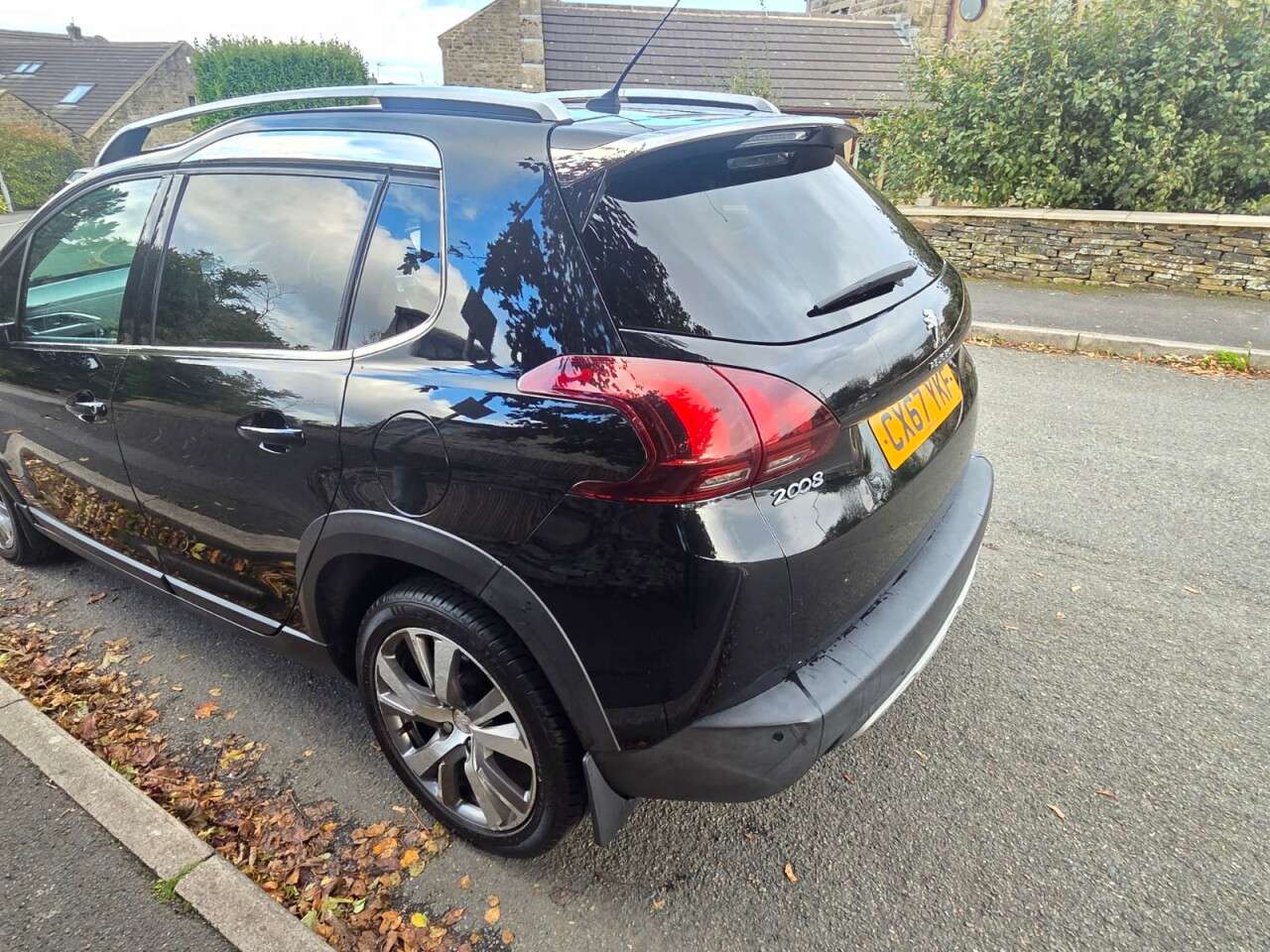2017 PEUGEOT 2008 2017 PEUGEOT 2008