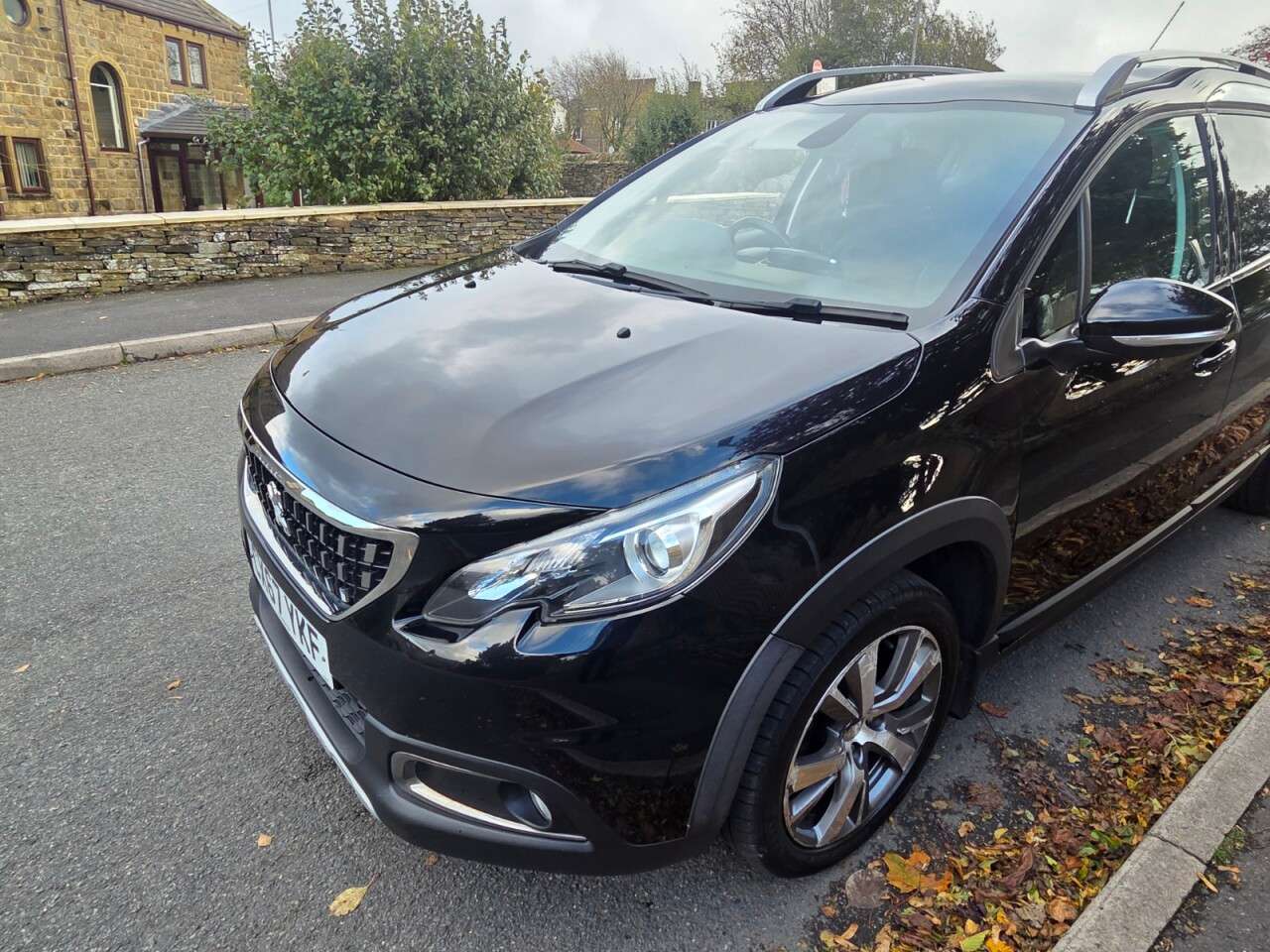 2017 PEUGEOT 2008 2017 PEUGEOT 2008