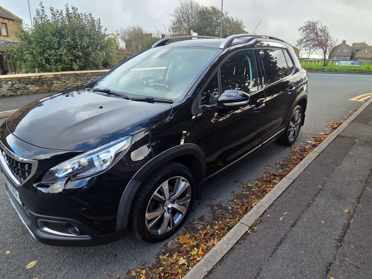 2017 PEUGEOT 2008 2017 PEUGEOT 2008