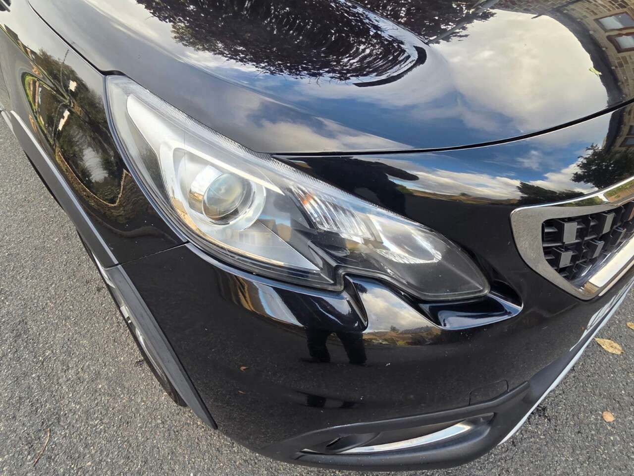 2017 PEUGEOT 2008 2017 PEUGEOT 2008