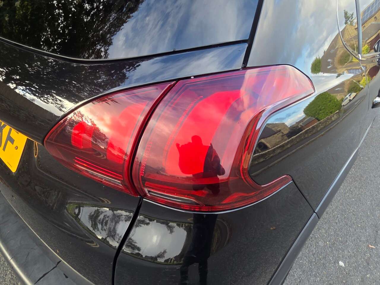 2017 PEUGEOT 2008 2017 PEUGEOT 2008
