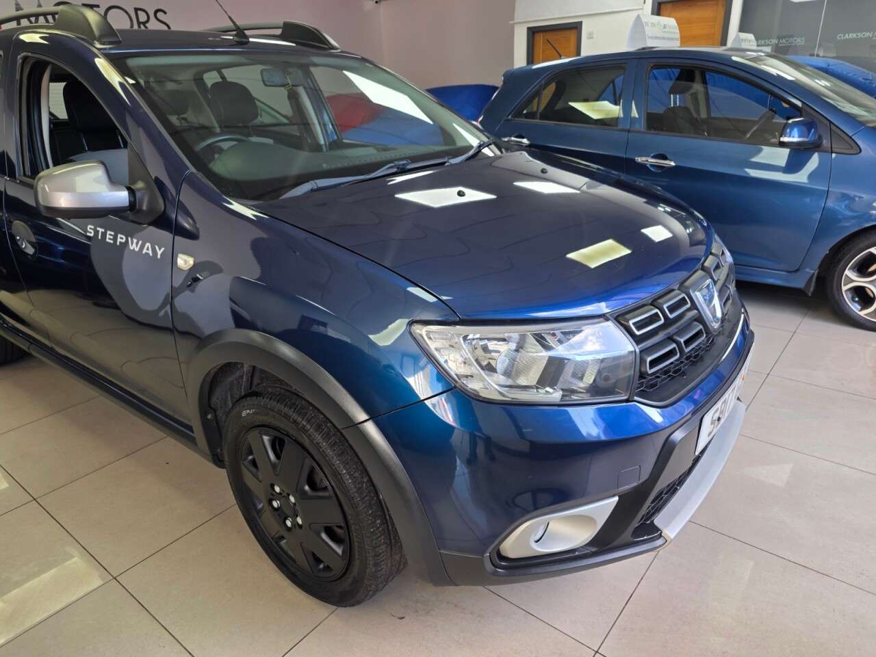 2017 DACIA SANDERO STEPWAY 2017 DACIA SANDERO STEPWAY