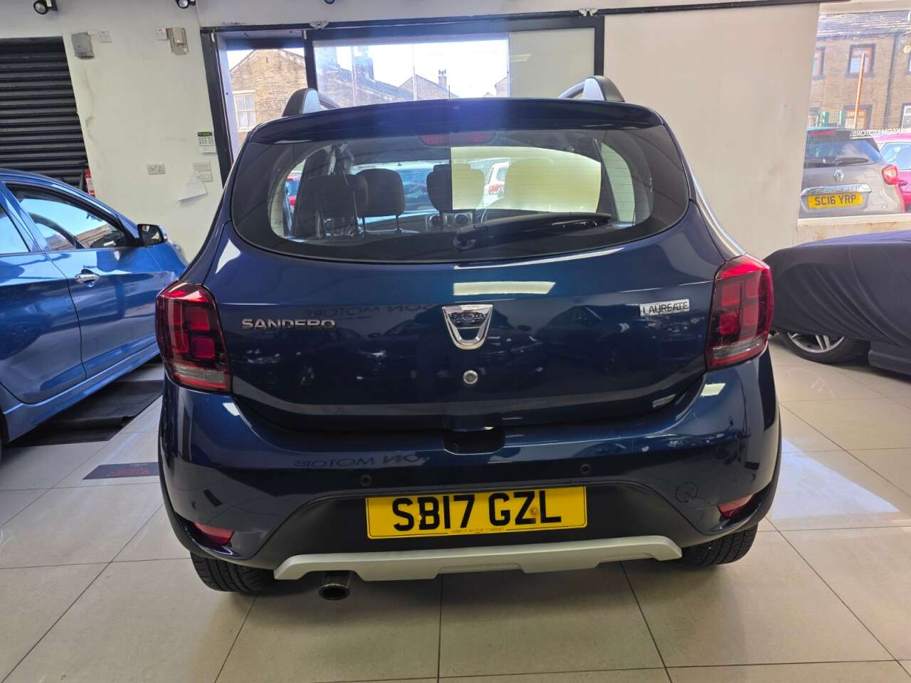 2017 DACIA SANDERO STEPWAY 2017 DACIA SANDERO STEPWAY