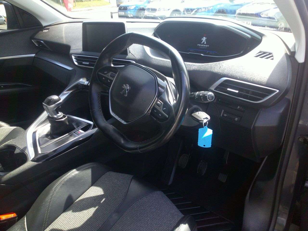 2019 PEUGEOT 3008 2019 PEUGEOT 3008