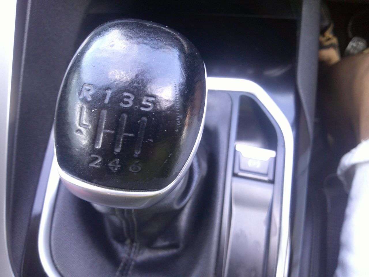 2019 PEUGEOT 3008 2019 PEUGEOT 3008