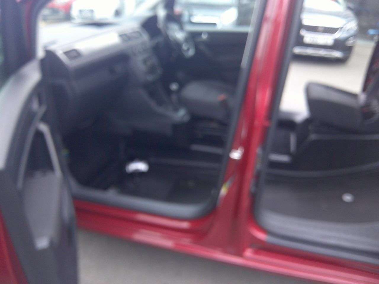 2019 VOLKSWAGEN CADDY LIFE 2019 VOLKSWAGEN CADDY LIFE