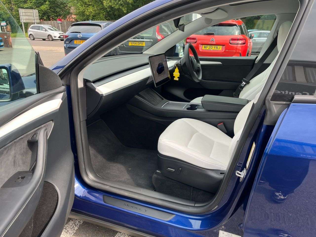 2023 TESLA MODEL Y 2023 TESLA MODEL Y