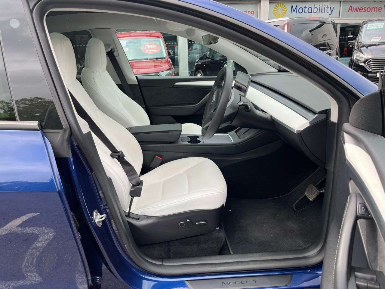 2023 TESLA MODEL Y 2023 TESLA MODEL Y