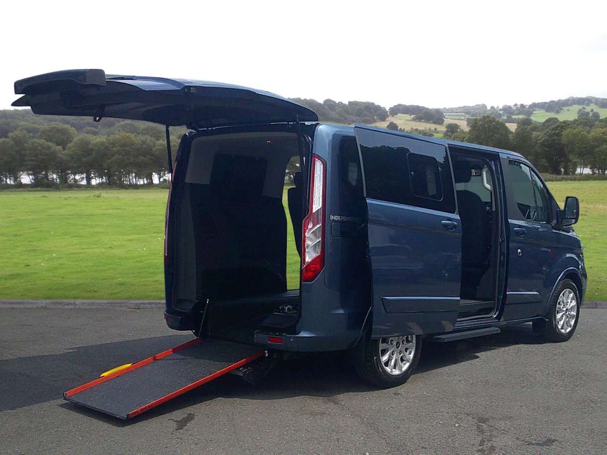 Check out this Ford Tourneo Custom 2023 Diesel Automatic