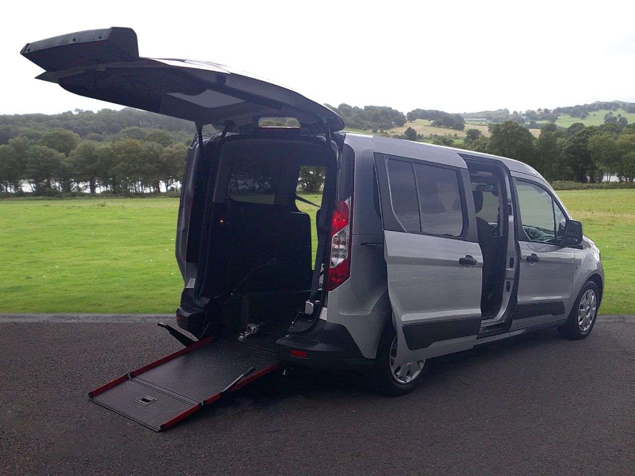 2018 FORD GRAND TOURNEO CONNECT 2018 FORD GRAND TOURNEO CONNECT