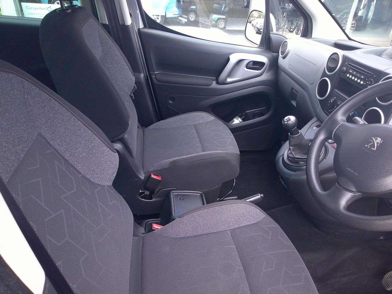 2018 PEUGEOT PARTNER TEPEE 2018 PEUGEOT PARTNER TEPEE