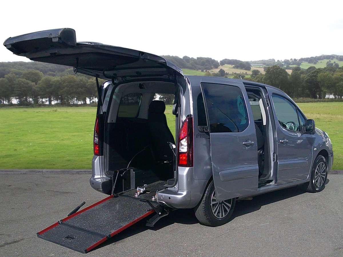 Check out this Peugeot Partner Tepee 2018 Diesel Manual