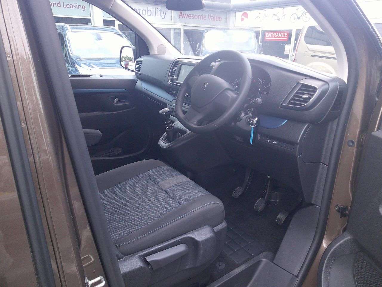 2021 PEUGEOT TRAVELLER 2021 PEUGEOT TRAVELLER