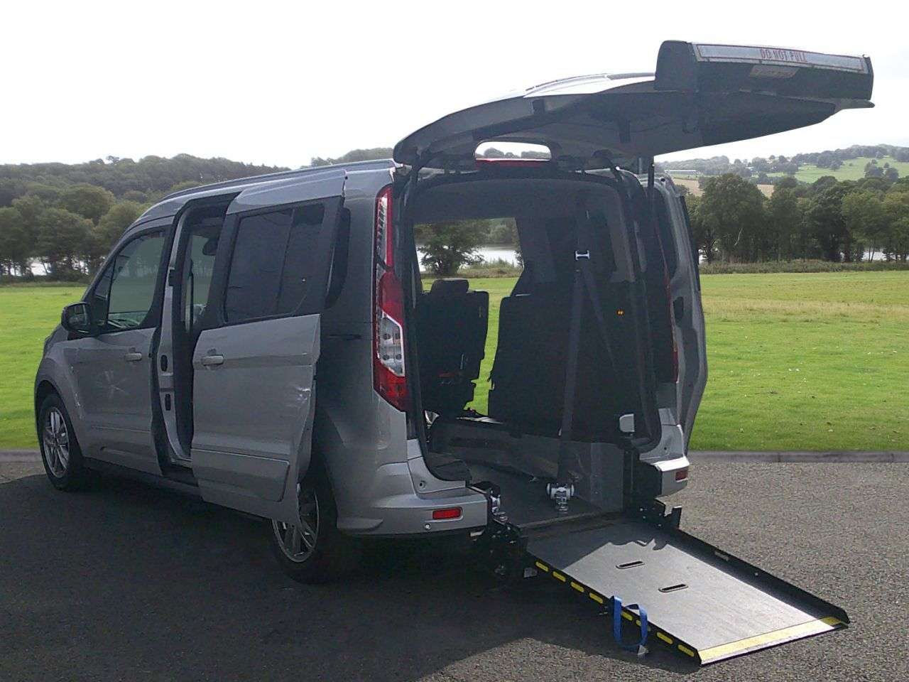 2021 FORD GRAND TOURNEO CONNECT 2021 FORD GRAND TOURNEO CONNECT