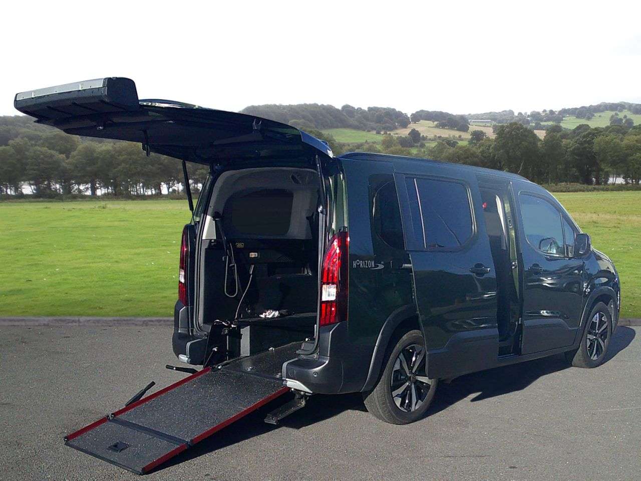 2024 PEUGEOT RIFTER 2024 PEUGEOT RIFTER