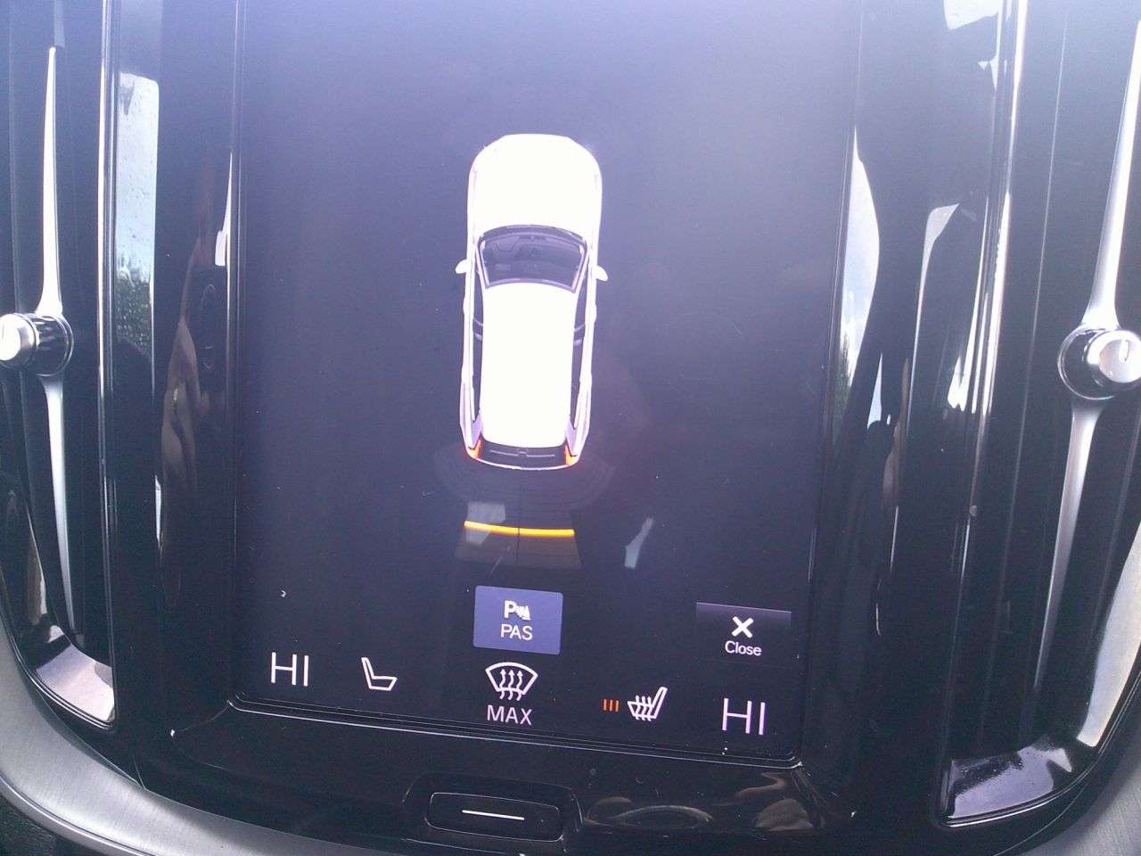 2019 VOLVO XC60 2019 VOLVO XC60