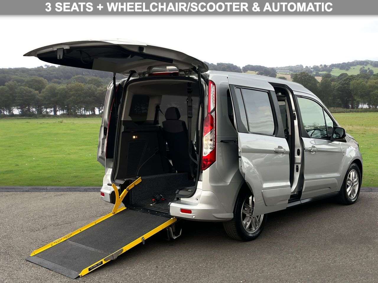 A 2021 FORD TOURNEO CONNECT 1.5 EcoBlue Titanium MPV 5dr Diesel Auto Euro 6 (s/s) (120 ps) Automatic A 2021 FORD TOURNEO CONNECT 1.5 EcoBlue Titanium MPV 5dr Diesel Auto Euro 6 (s/s) (120 ps) Automatic