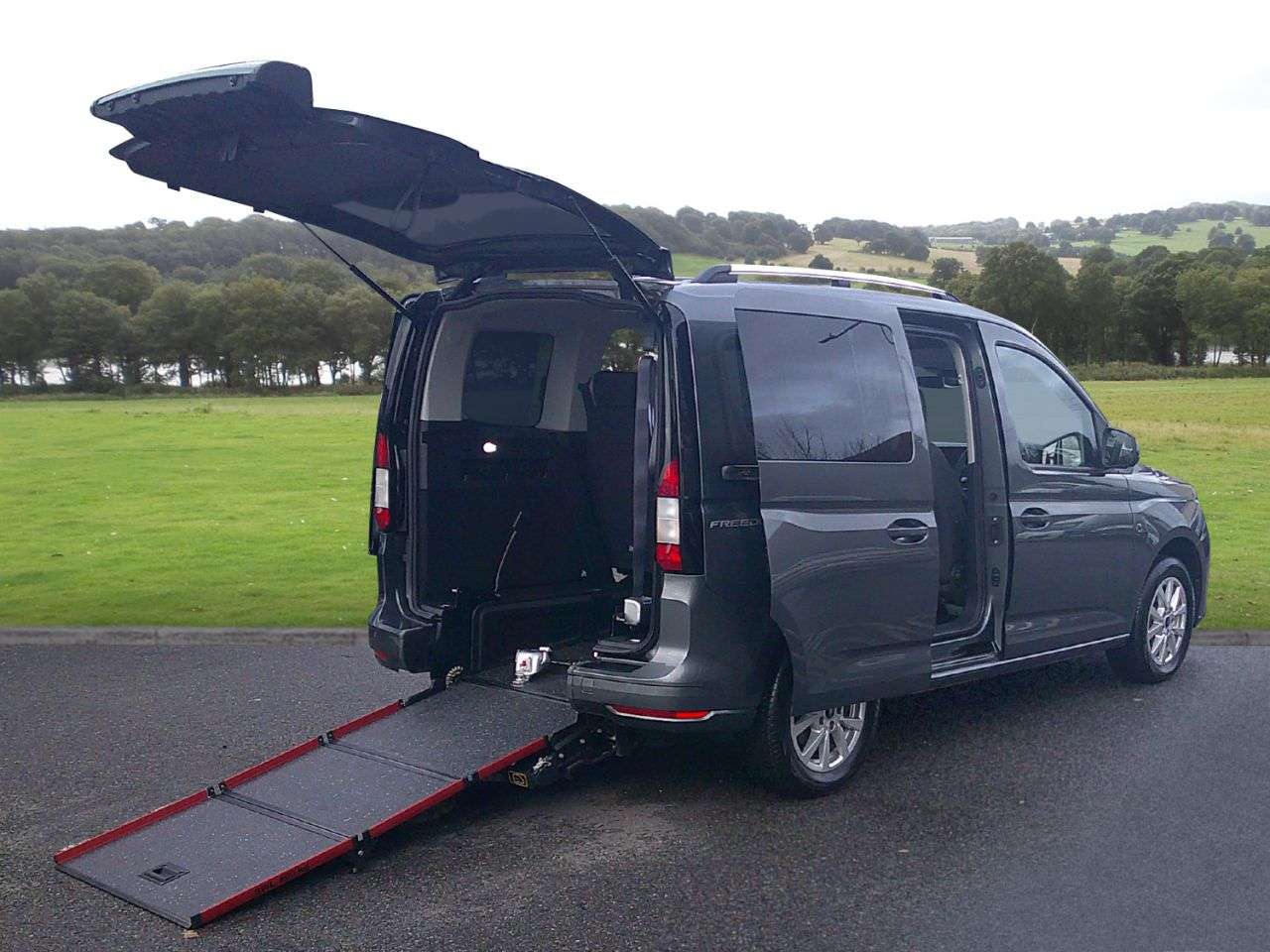 2023 FORD TOURNEO CONNECT 2023 FORD TOURNEO CONNECT