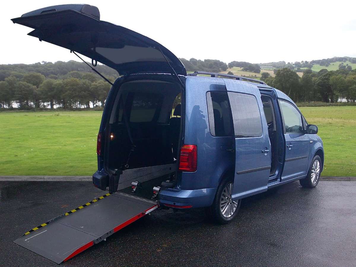 Check out this Volkswagen Caddy Maxi Life 2018 Diesel Automatic