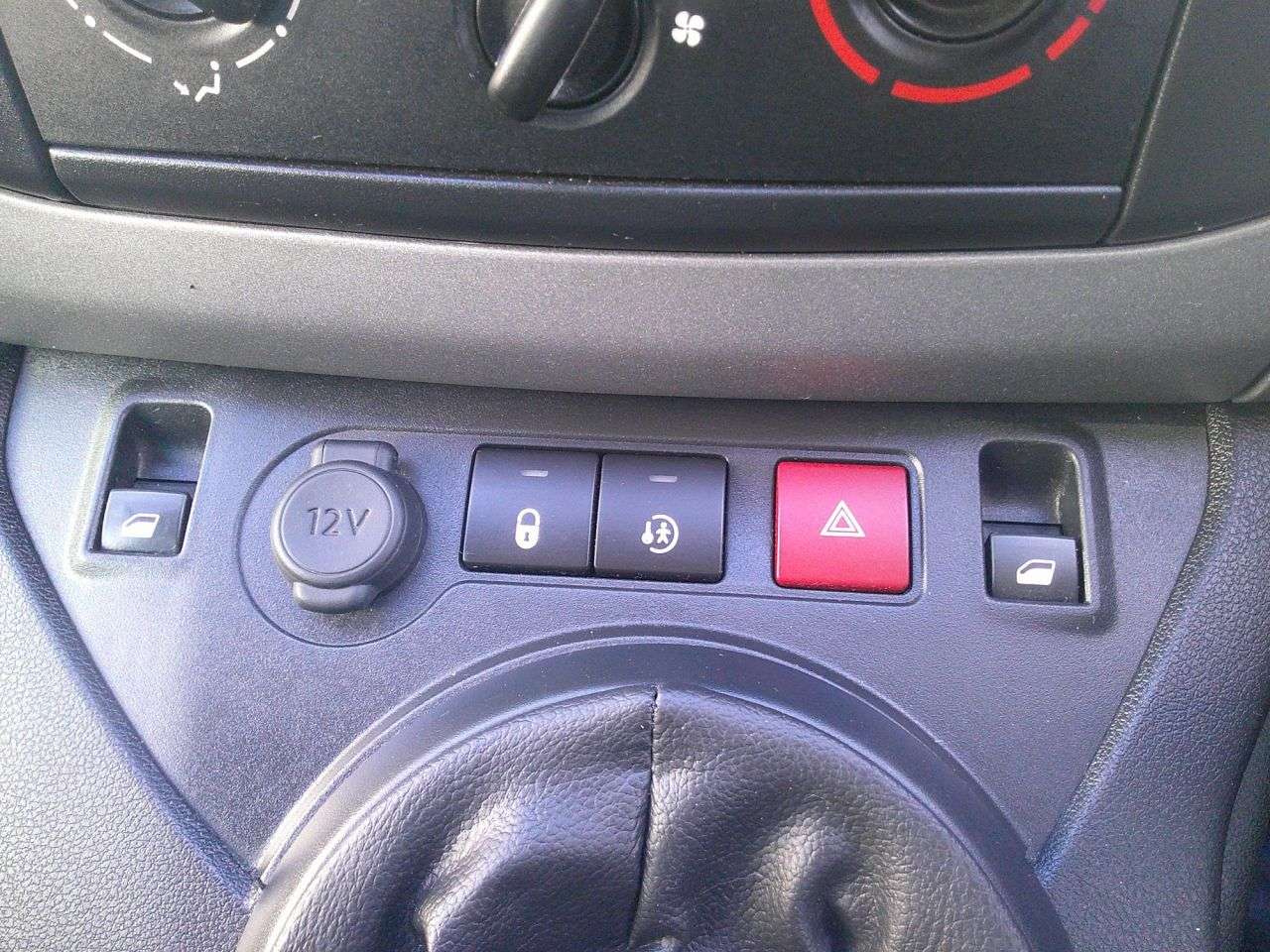 2018 PEUGEOT PARTNER TEPEE 2018 PEUGEOT PARTNER TEPEE