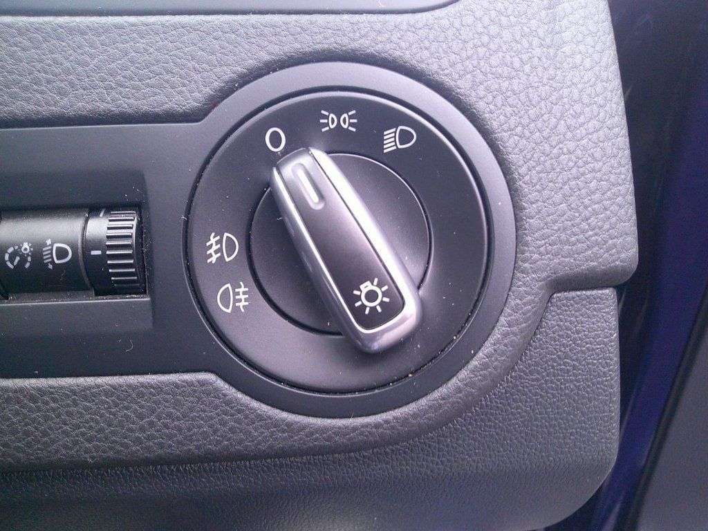 2014 VOLKSWAGEN POLO 2014 VOLKSWAGEN POLO