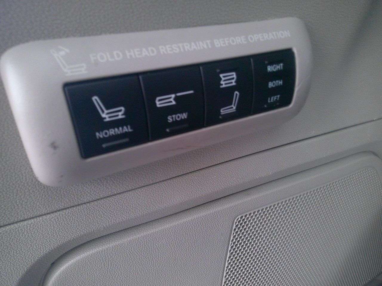 2013 CHRYSLER GRAND VOYAGER 2013 CHRYSLER GRAND VOYAGER