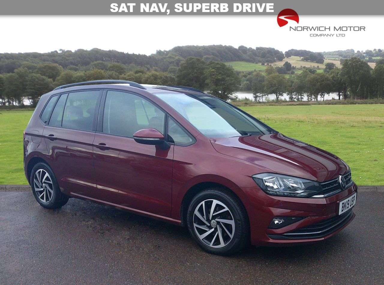 A 2019 VOLKSWAGEN GOLF SV 1.5 TSI EVO Match MPV 5dr Petrol DSG Euro 6 (s/s) (130 ps) SAT NAV A 2019 VOLKSWAGEN GOLF SV 1.5 TSI EVO Match MPV 5dr Petrol DSG Euro 6 (s/s) (130 ps) SAT NAV
