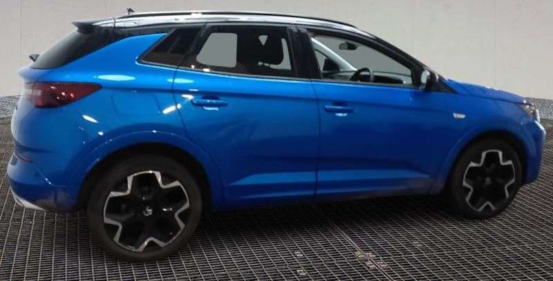 A 2022 VAUXHALL GRANDLAND 1.5 Turbo D Ultimate SUV 5dr Diesel Auto Euro 6 (s/s) (130 ps) A 2022 VAUXHALL GRANDLAND 1.5 Turbo D Ultimate SUV 5dr Diesel Auto Euro 6 (s/s) (130 ps)