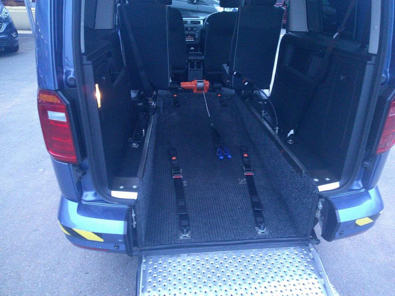 2016 VOLKSWAGEN CADDY MAXI LIFE 2016 VOLKSWAGEN CADDY MAXI LIFE